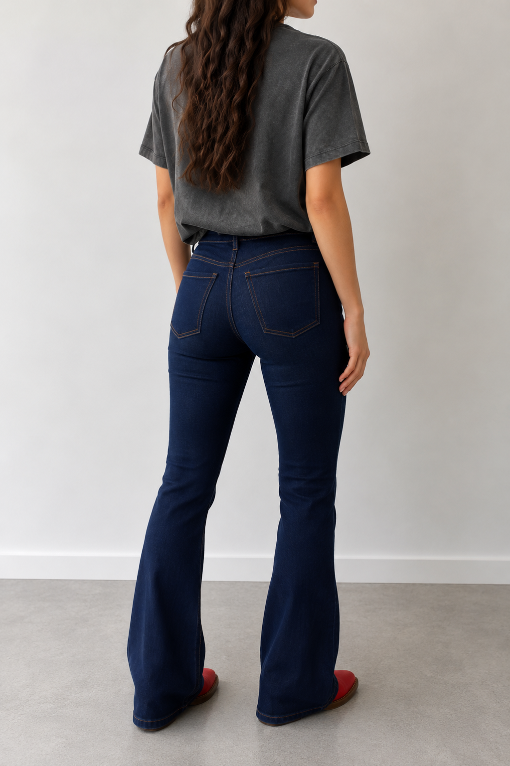 Jean Salma Flare