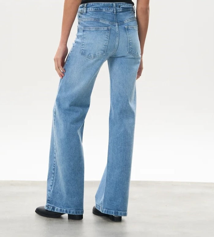 Jean Loose