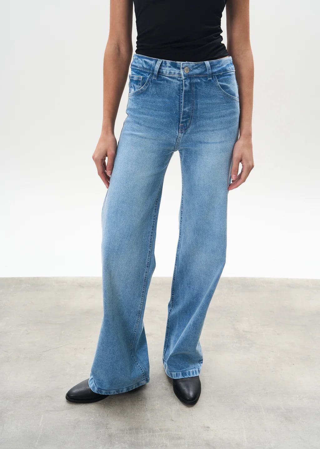 Jean Loose